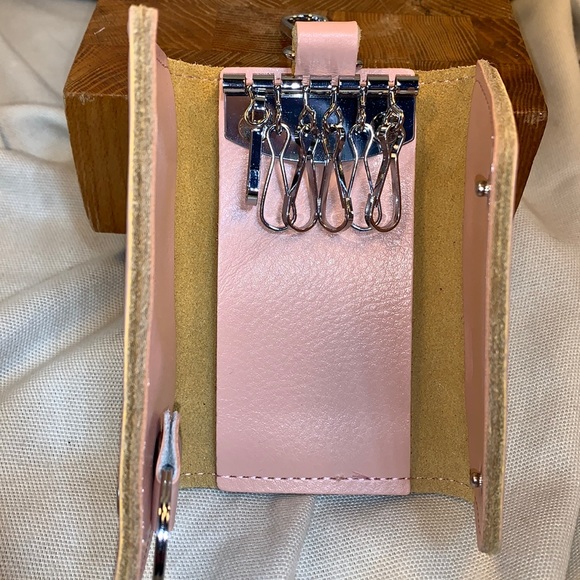 NWOT Handmade leather key keychain organizer - Picture 14 of 14